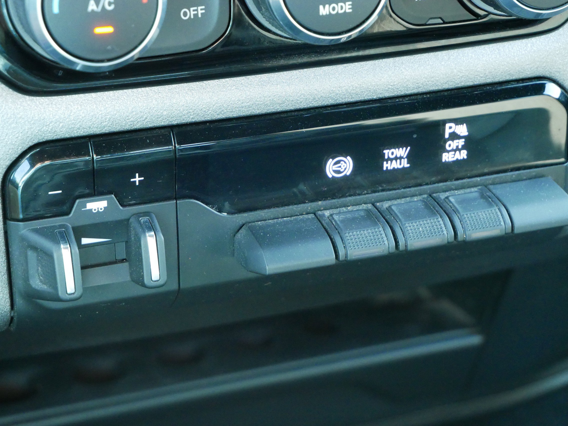 2024 Ram 3500 Tradesman photo 22