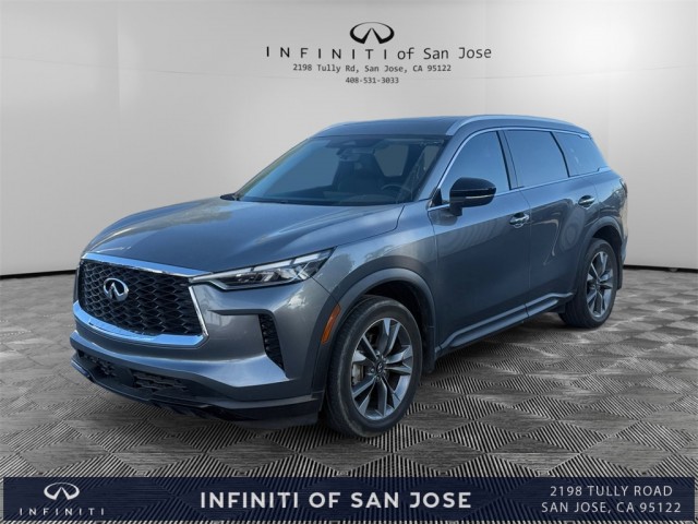 2023 INFINITI QX60 LUXE