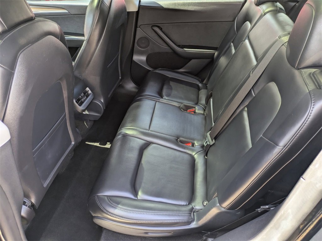 2022 Tesla Model Y Long Range photo 13