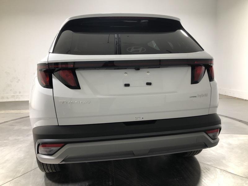2026 Hyundai Tucson Hybrid SEL photo 2
