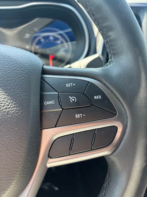 2022 Jeep Cherokee Latitude Lux photo 15