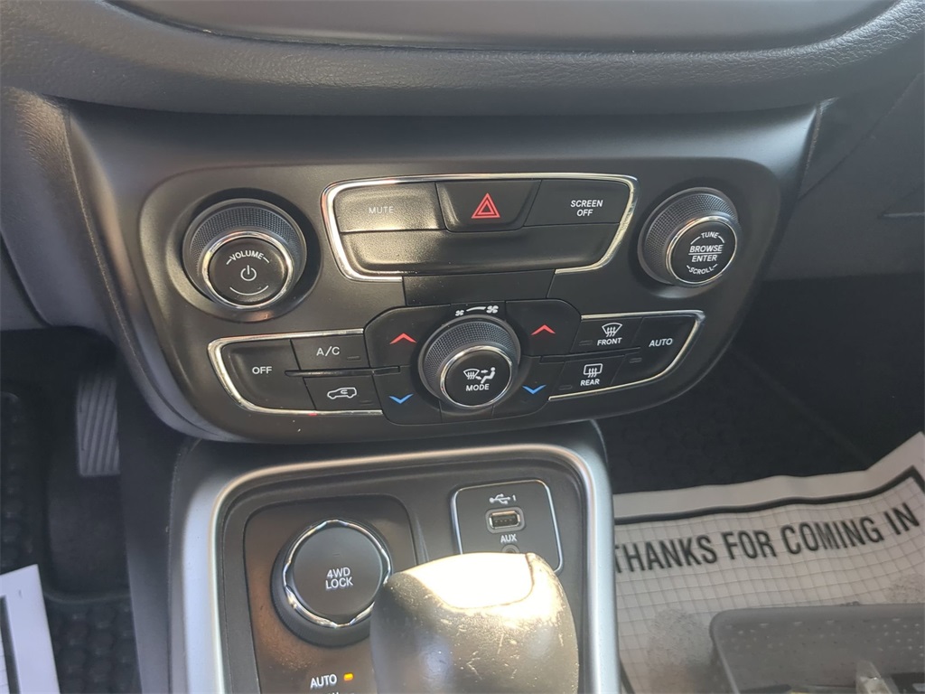 2019 Jeep Compass Latitude photo 19