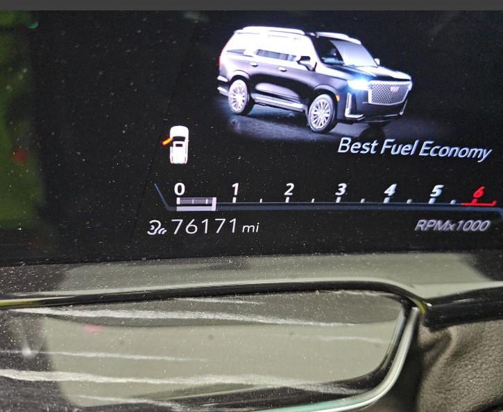 2021 Cadillac Escalade ESV Sport photo 2