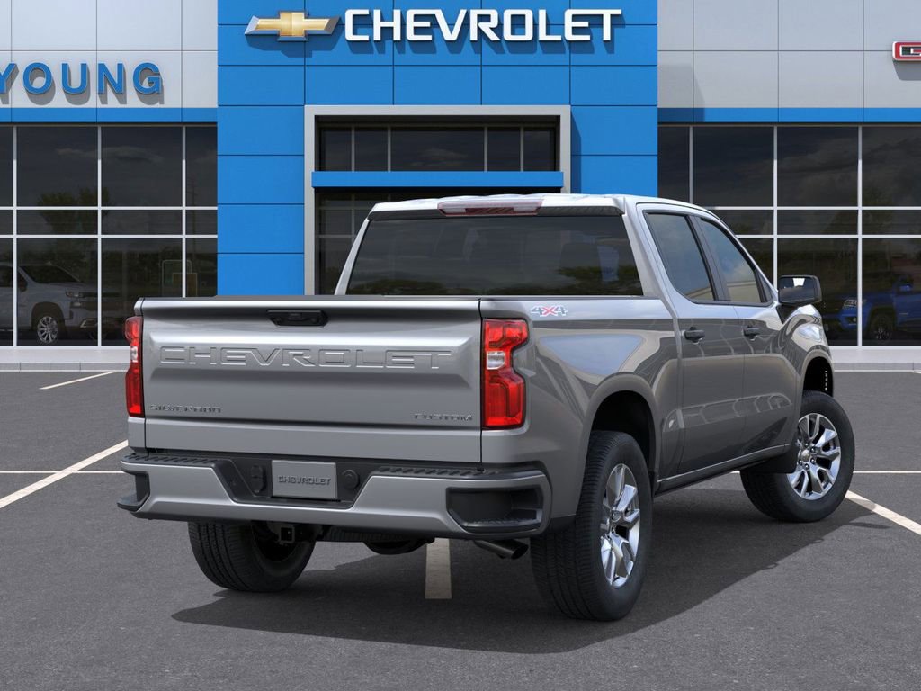 2025 Chevrolet Silverado 1500 Custom photo 4