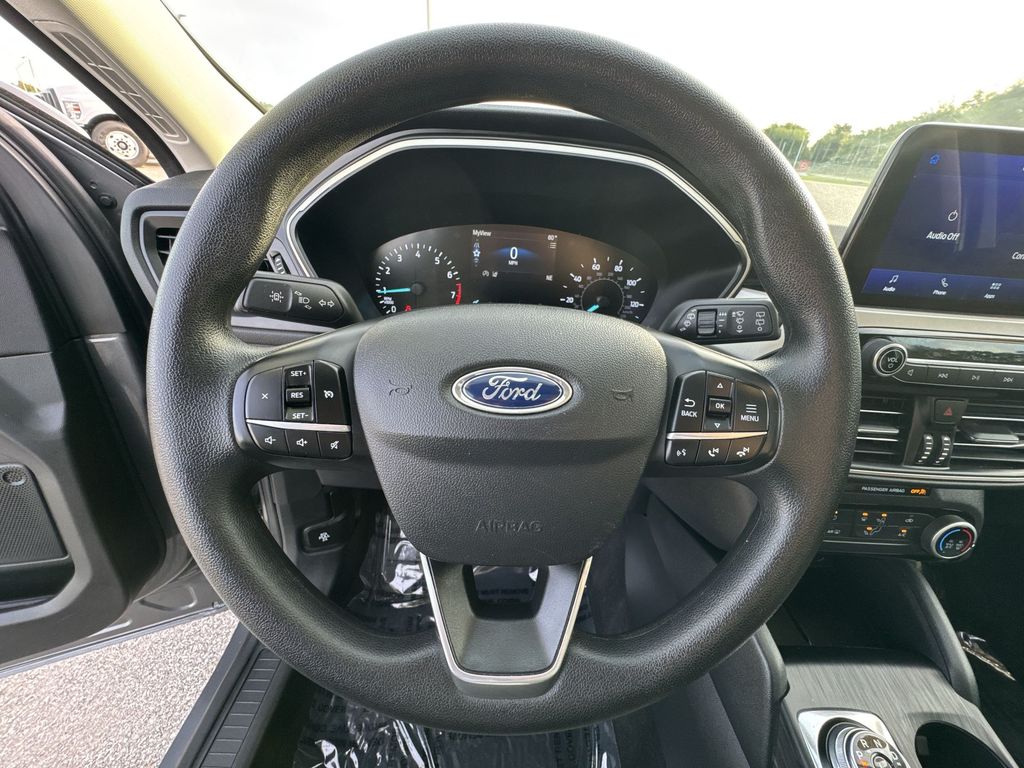 2021 Ford Escape SE photo 11