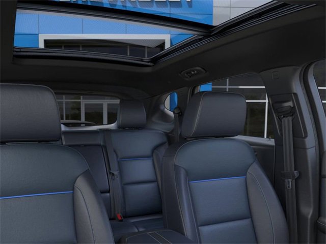 2025 Chevrolet Blazer RS photo 21