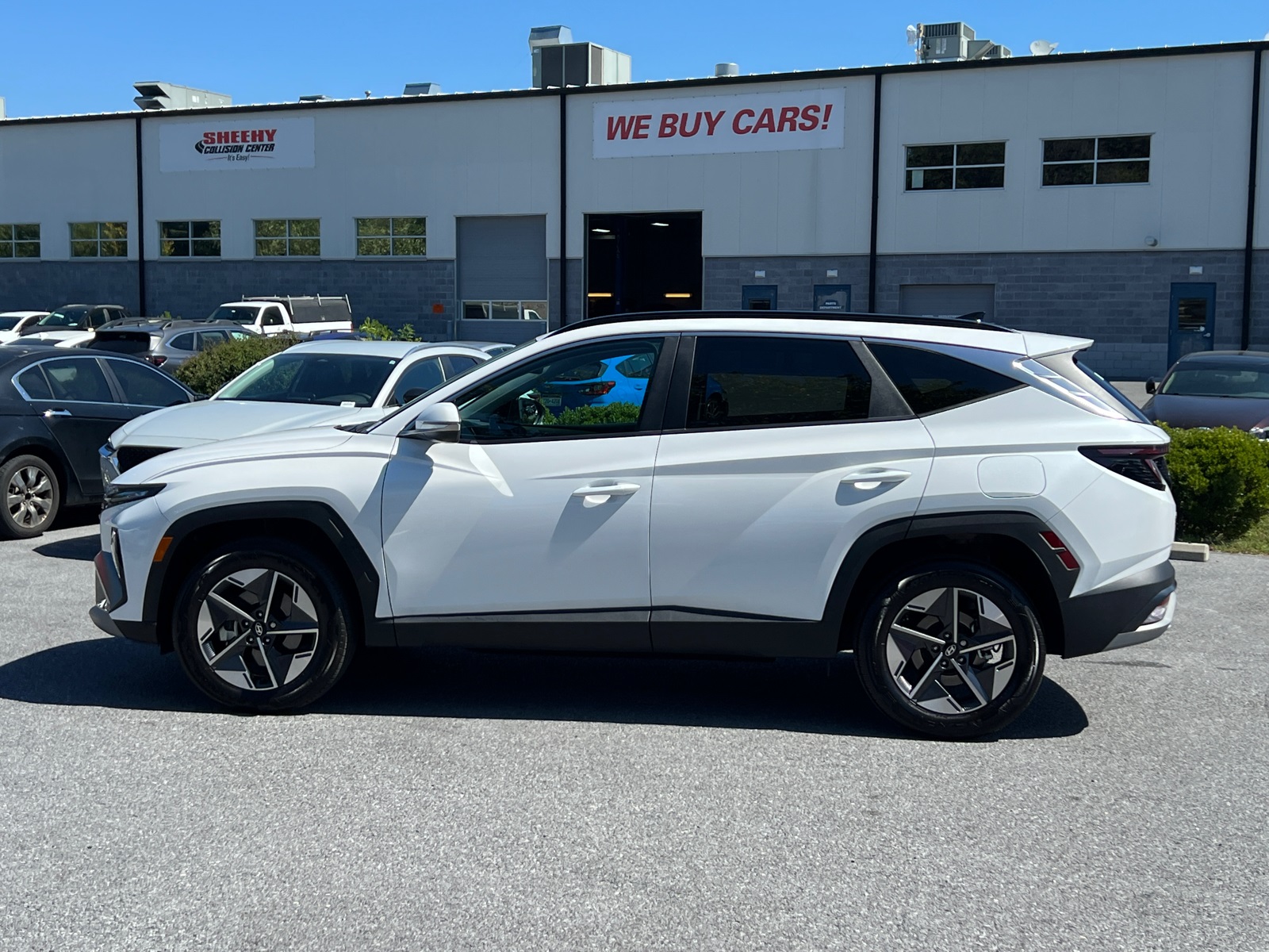 2025 Hyundai Tucson SEL Convenience photo 3