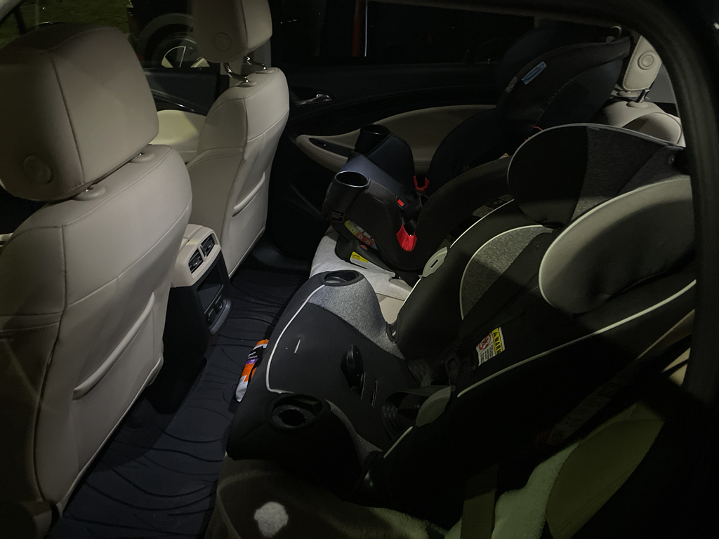 2020 Buick Envision Preferred photo 4