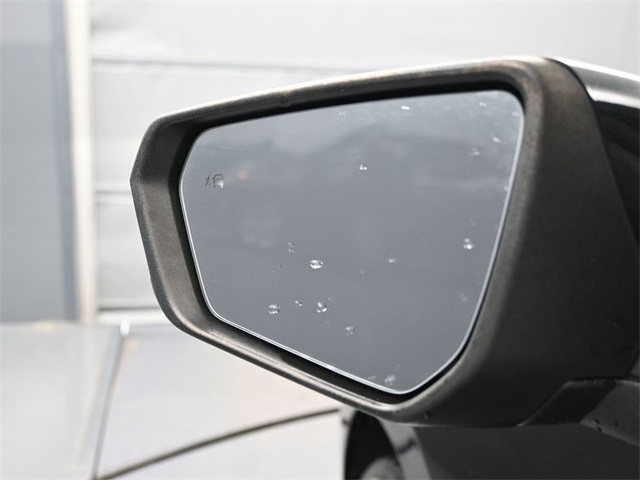 2019 Chevrolet Equinox LT photo 4