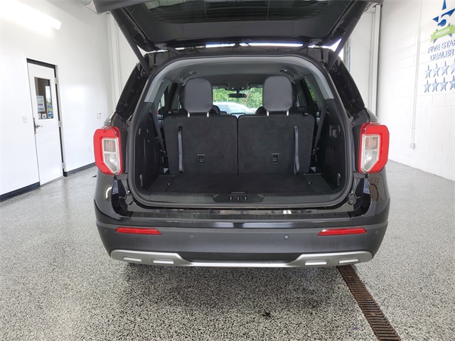 2023 Ford Explorer XLT photo 21