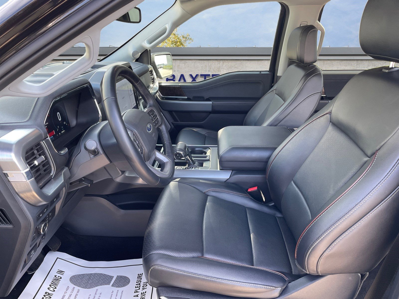 2022 Ford F-150 Lariat photo 14