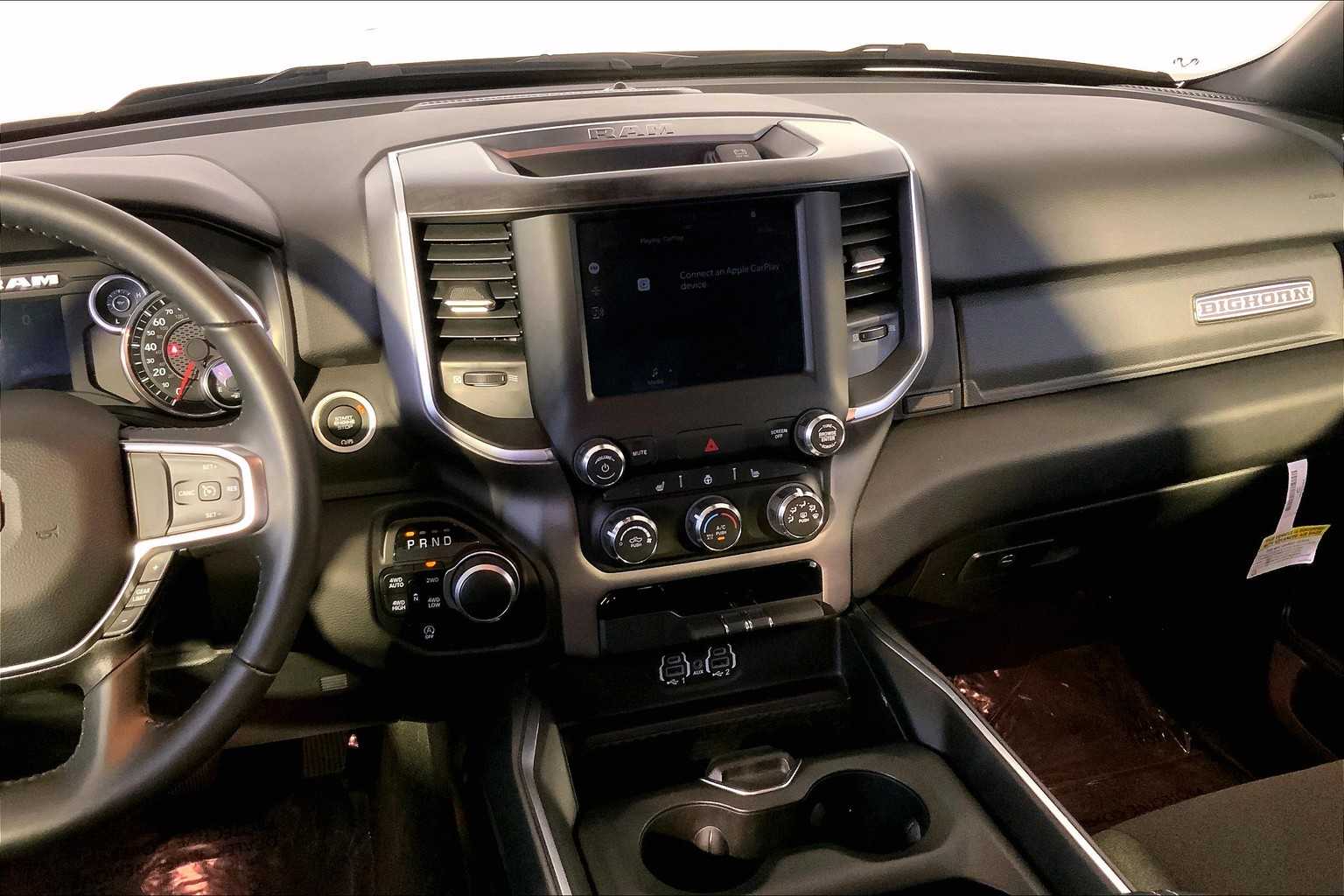 2024 Ram 1500 Big Horn photo 6
