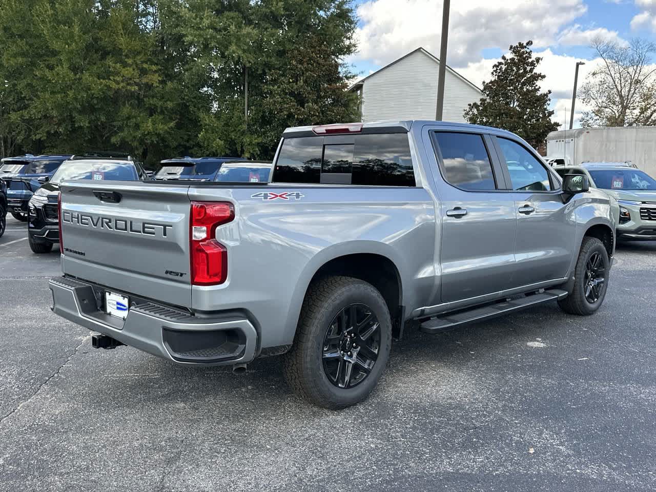 2026 Chevrolet Silverado 1500 RST photo 4