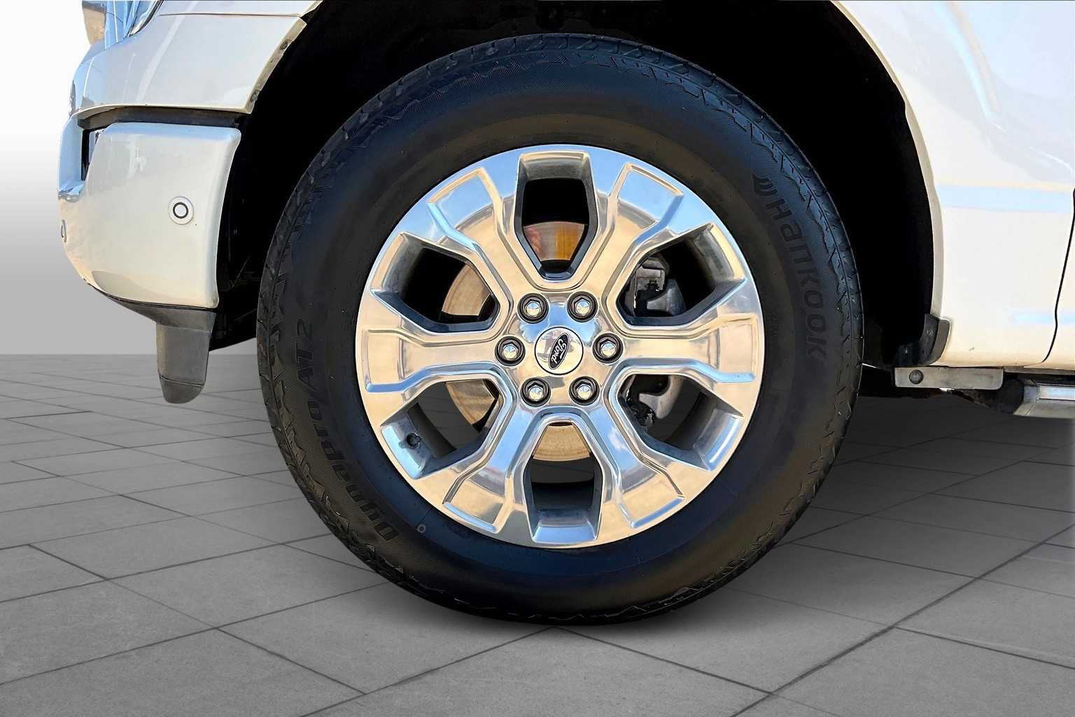 2022 Ford F-150 Platinum photo 10