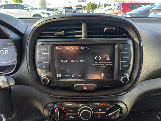 2023 Kia Soul LX photo 19
