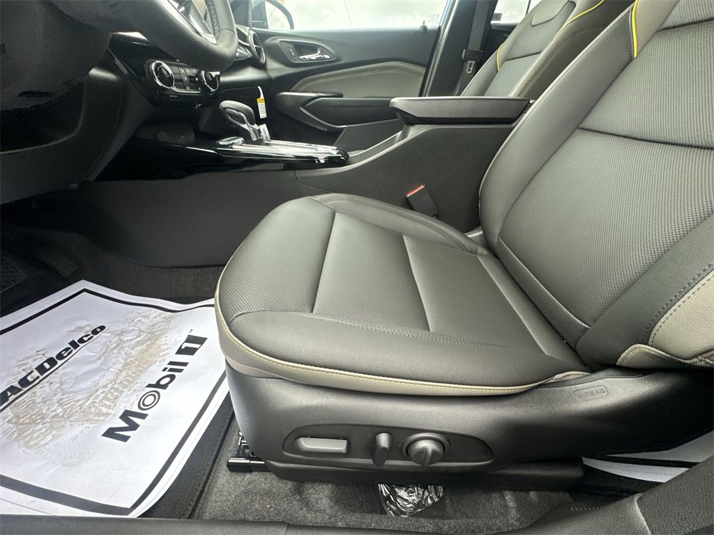 2025 Chevrolet Trax ACTIV photo 12