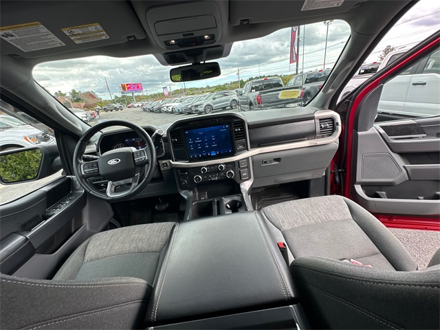 2021 Ford F-150 XLT photo 16