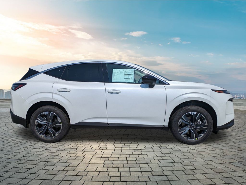 2025 Nissan Murano SV photo 2