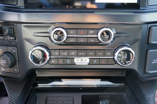 2025 FORD F-250 - Image 38