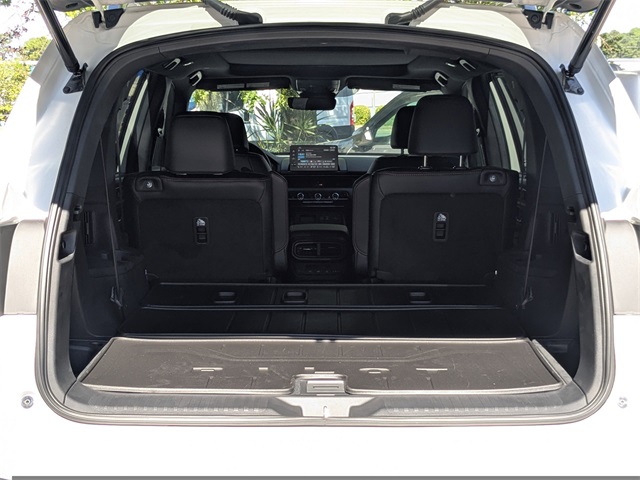 2025 Honda Pilot TrailSport photo 11