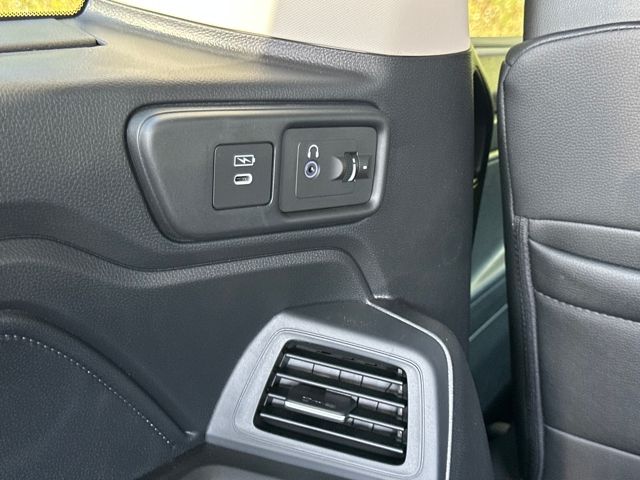 2026 Honda Odyssey Touring photo 34