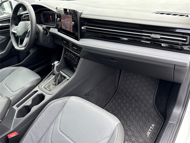 2025 Volkswagen Jetta 1.5T SEL photo 15