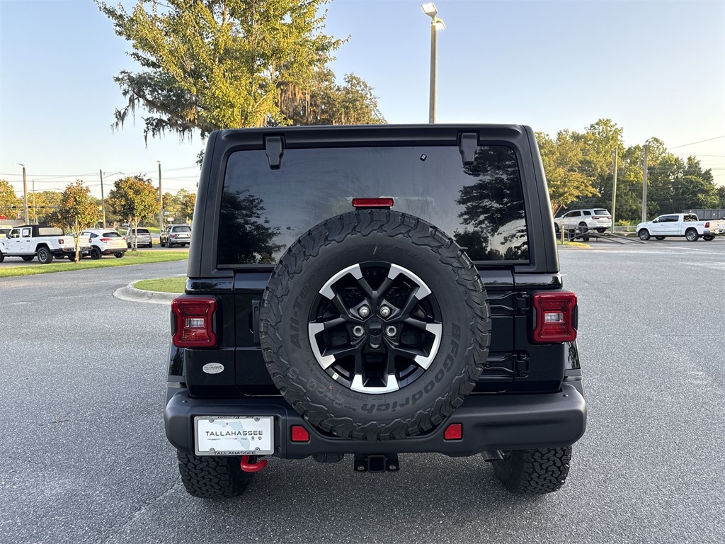 2025 Jeep Wrangler Rubicon photo 4