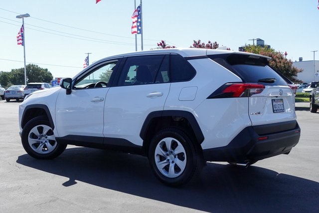 Certified 2024 Toyota RAV4 LE with VIN 2T3G1RFV8RC464599 for sale in Northfield, Minnesota