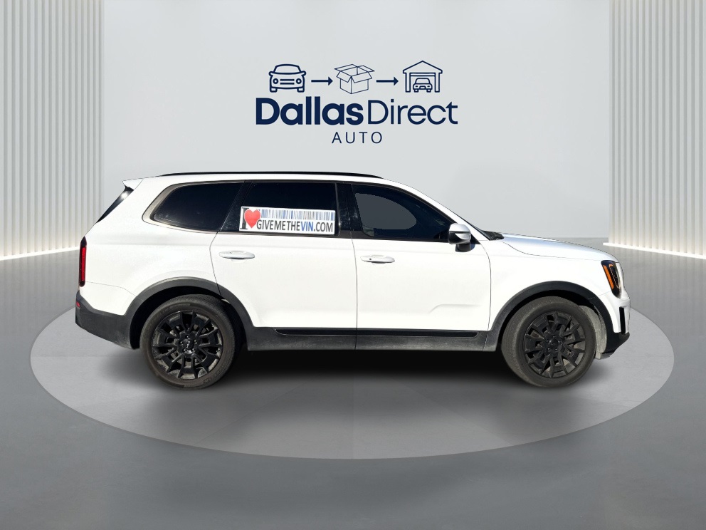 2022 Kia Telluride EX photo 3