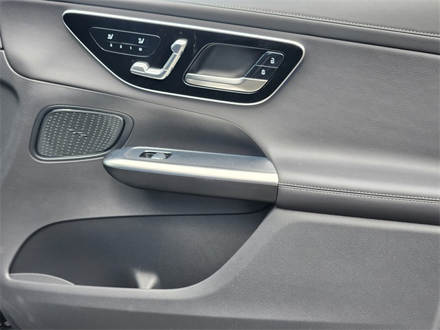 2024 Mercedes Benz GLC 300 Coupe photo 18