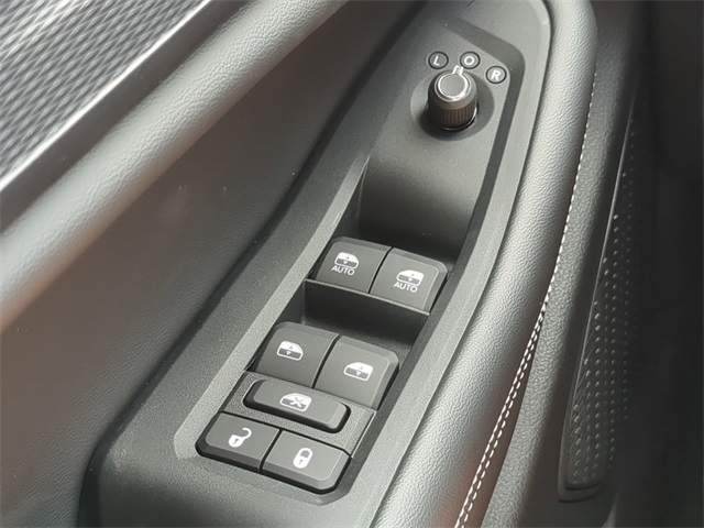2025 Jeep Grand Cherokee Laredo X photo 29