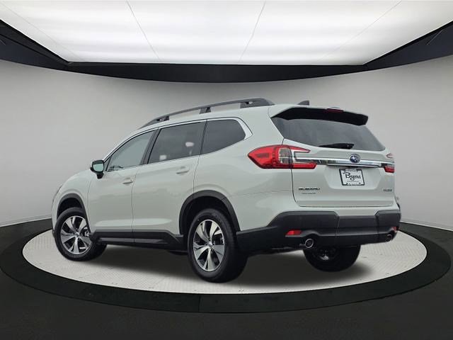 2025 Subaru Ascent Premium photo 3