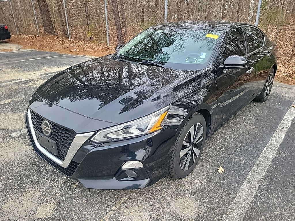 2019 Nissan Altima SV's photo