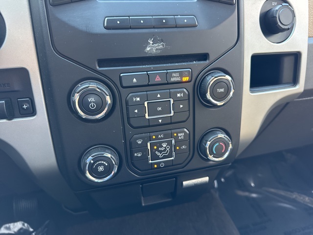 2014 Ford F-150 XLT photo 18