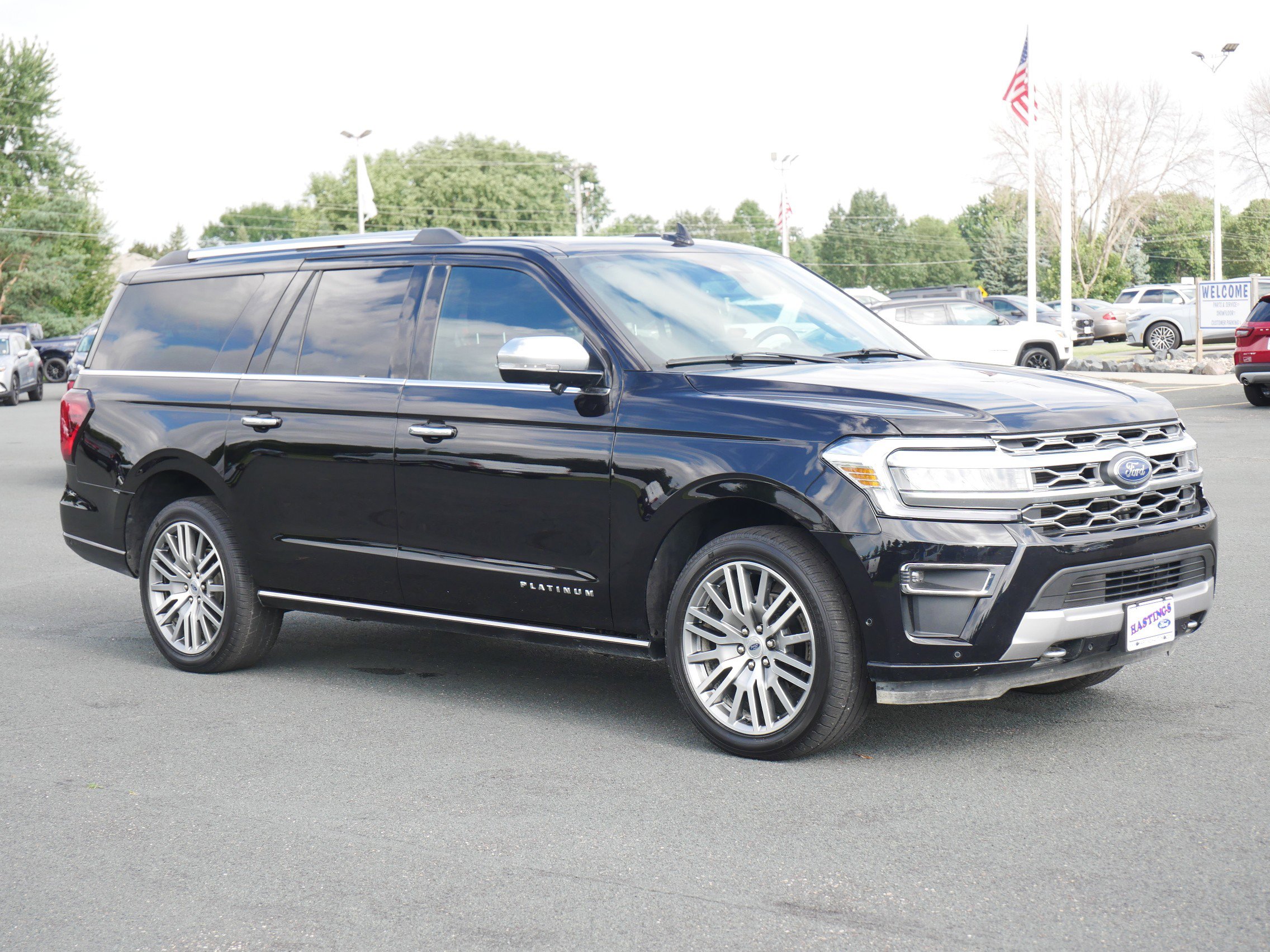 2024 Ford Expedition MAX Platinum photo 7