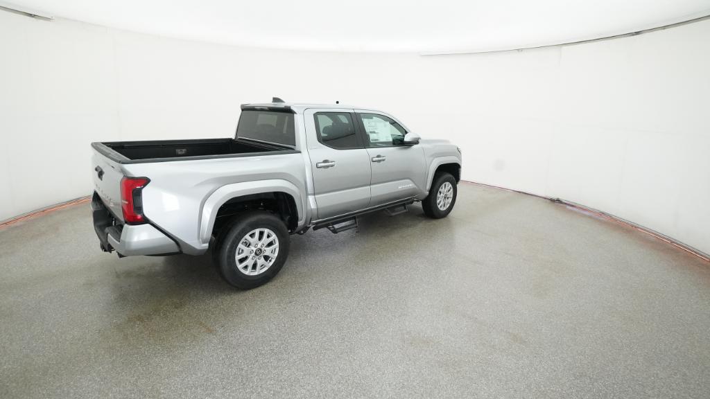 2025 Toyota Tacoma SR5 4x4 Double Cab photo 22