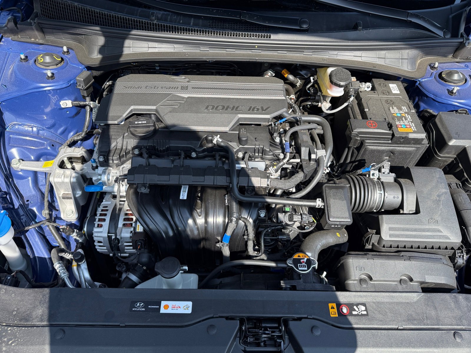 2025 Hyundai Elantra SEL Sport photo 19