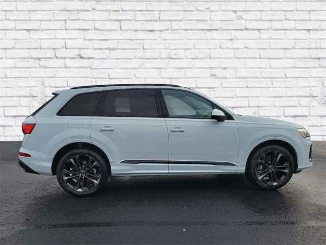 2025 Audi Q7 Premium Plus 55 photo 6