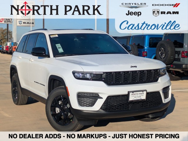 2025 Jeep Grand Cherokee Altitude's photo