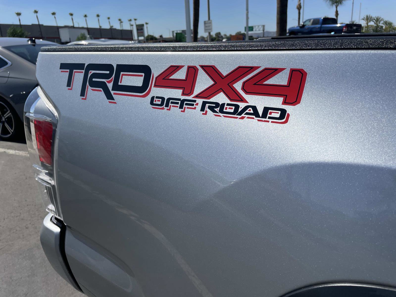 2023 Toyota Tacoma TRD photo 27
