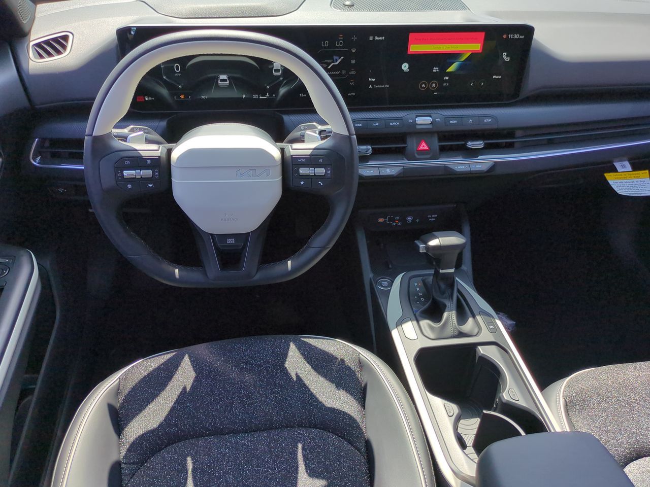 2025 Kia K4 GT-Line photo 15