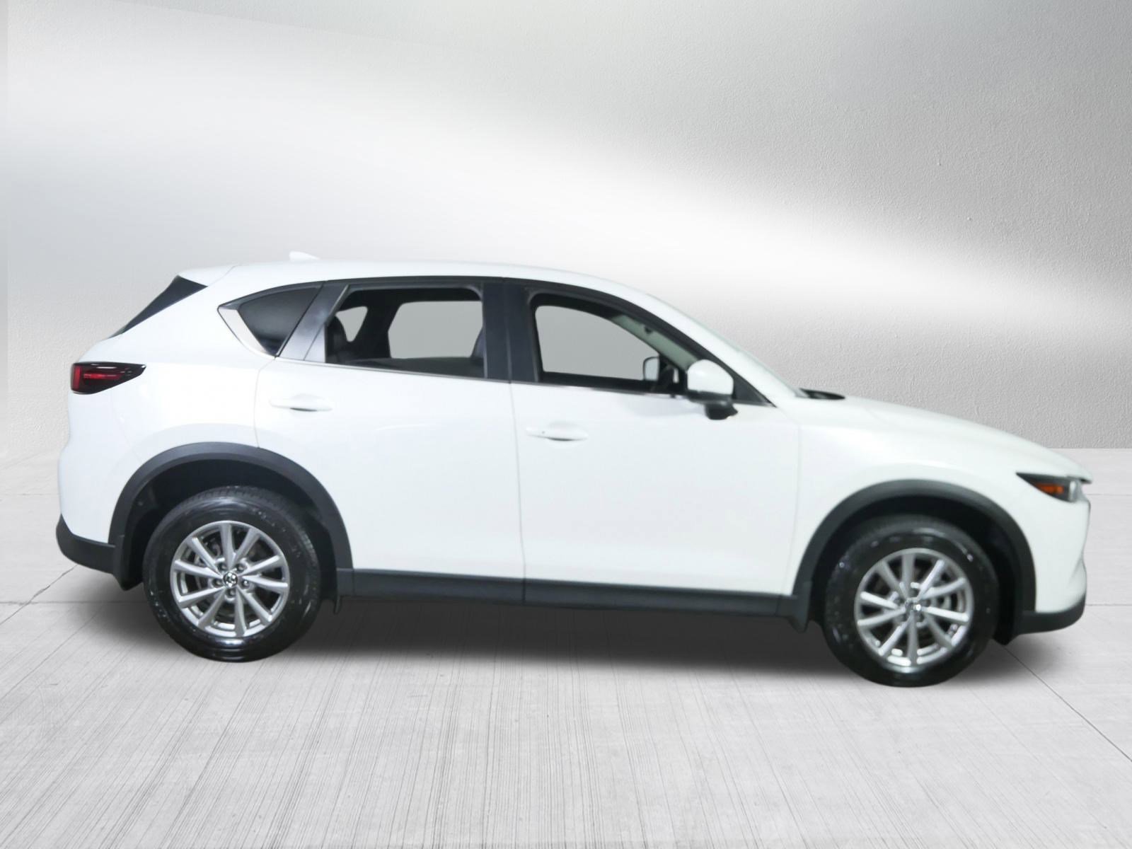 2023 Mazda CX-5 2.5 Select photo 8