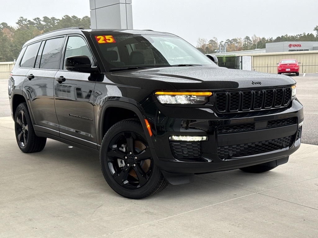 2025 Jeep Grand Cherokee L Limited's photo