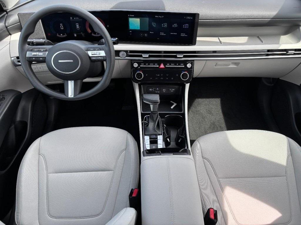 2026 Hyundai Tucson SEL photo 4