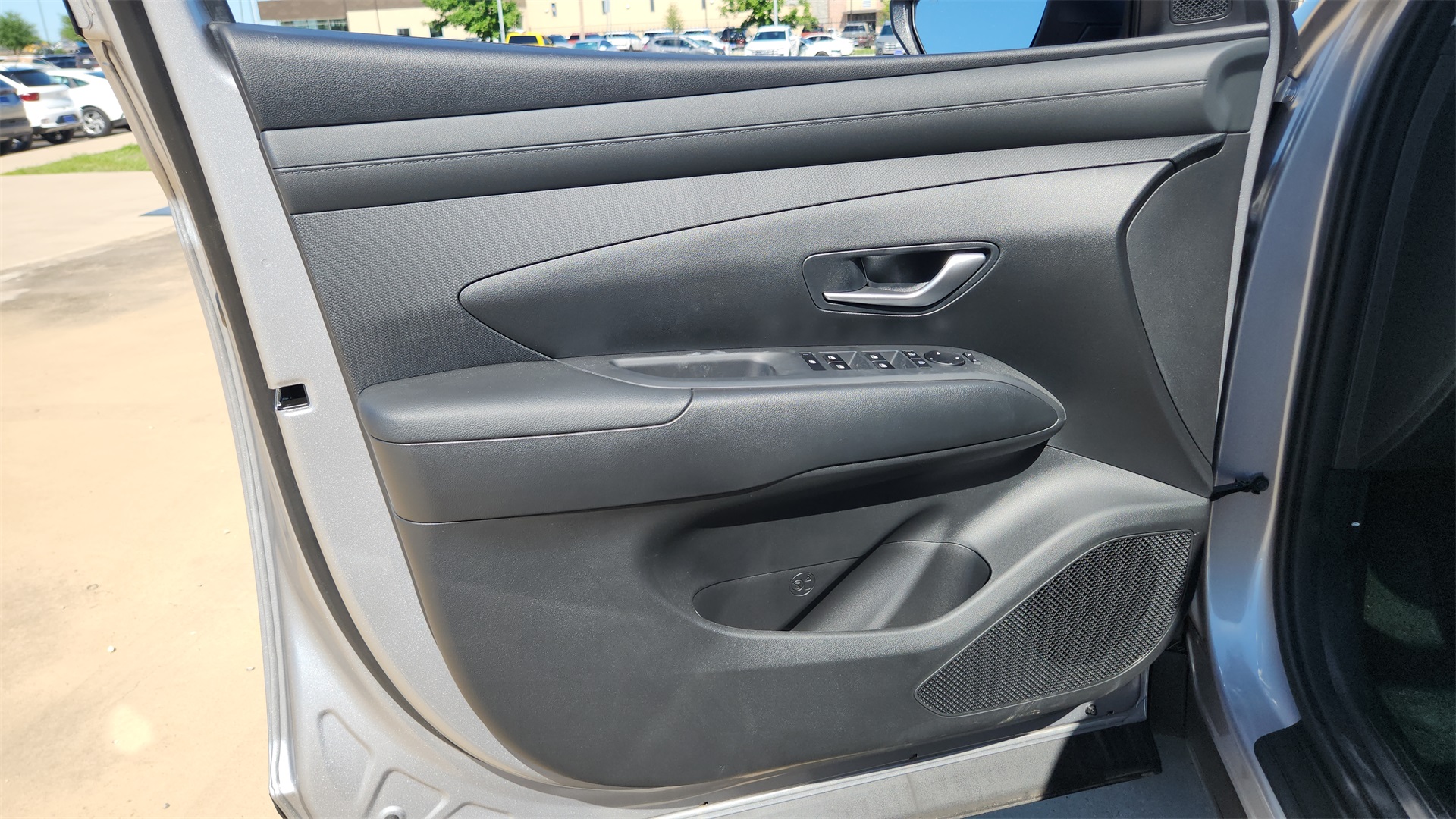 2025 Hyundai Tucson Hybrid SEL Convenience photo 17