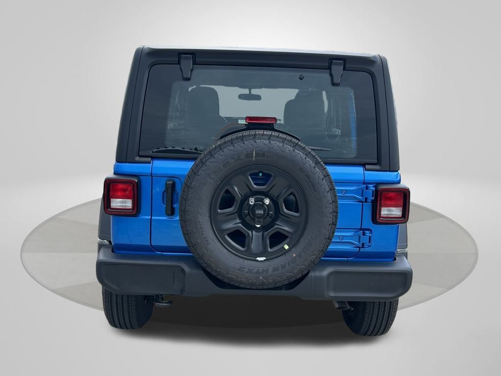 2025 Jeep Wrangler Sport photo 4