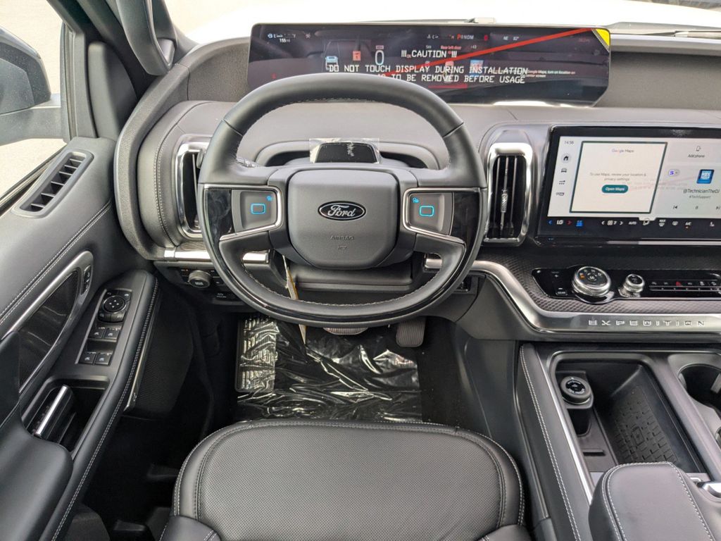 2025 Ford Expedition Platinum MAX photo 14