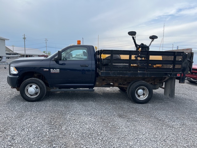 2016 Ram 3500 Tradesman photo 3