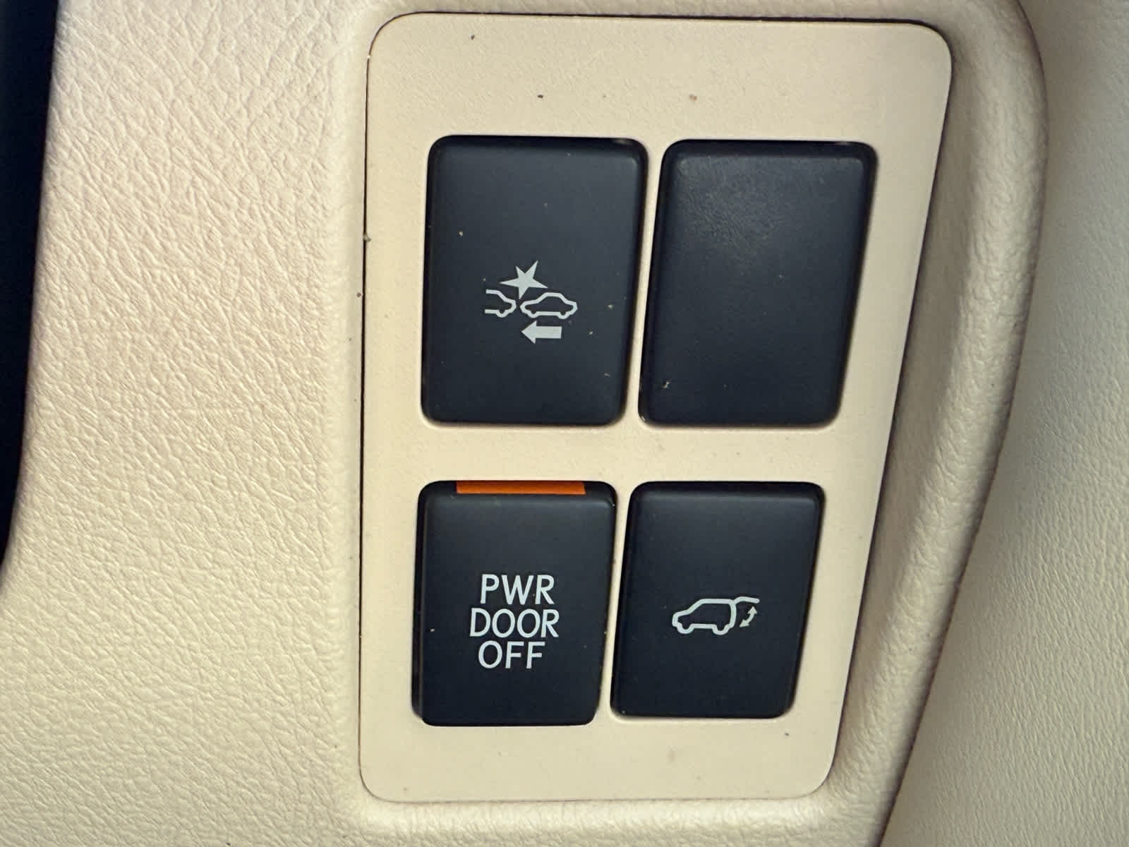 2021 Lexus LX 570 photo 26