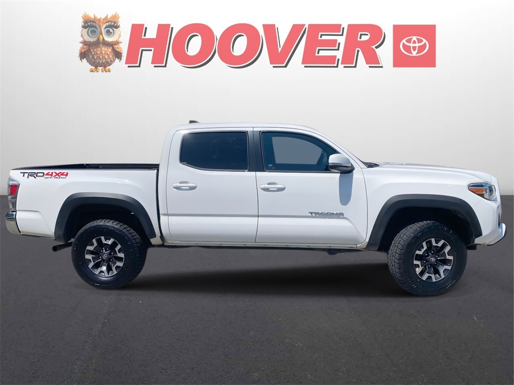 2020 Toyota Tacoma TRD Off-Road photo 2